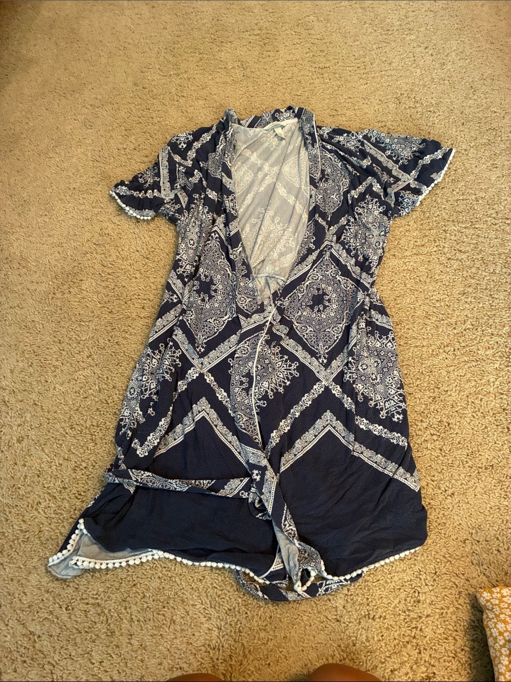 Soma Navy and White Paisley Robe (size small)